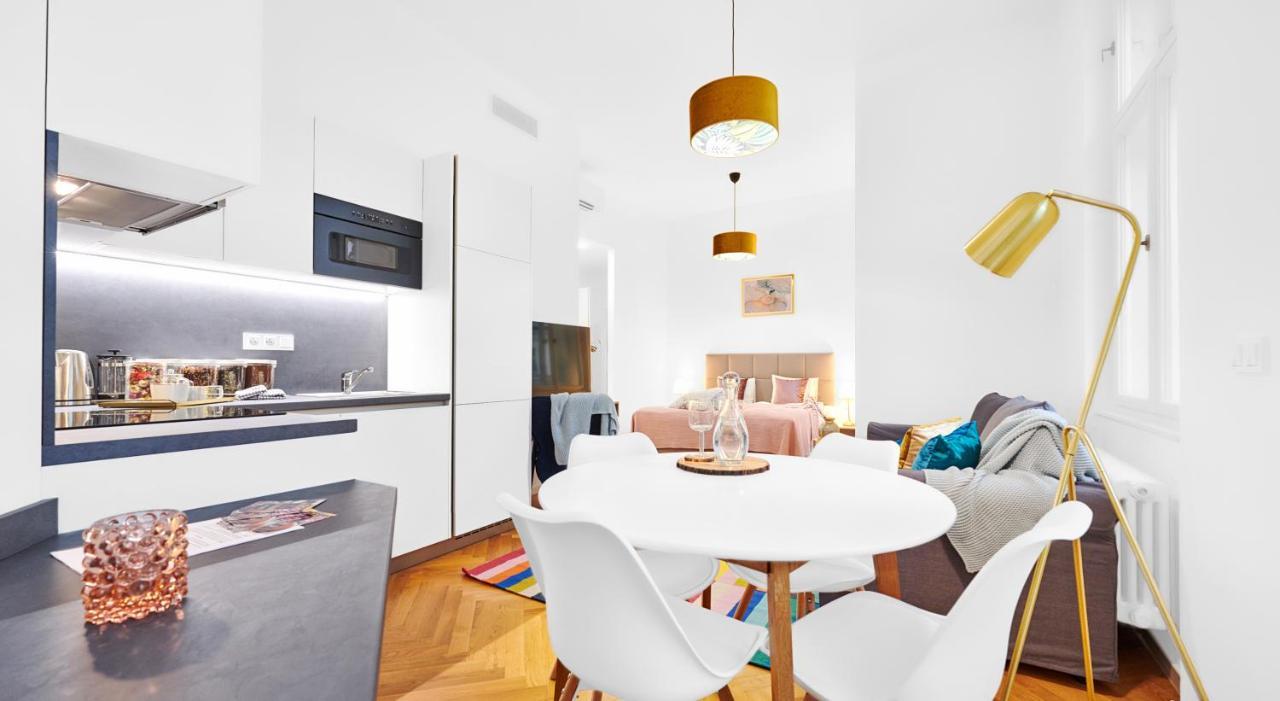 Residence Dlouha - Old Town Prague Luaran gambar